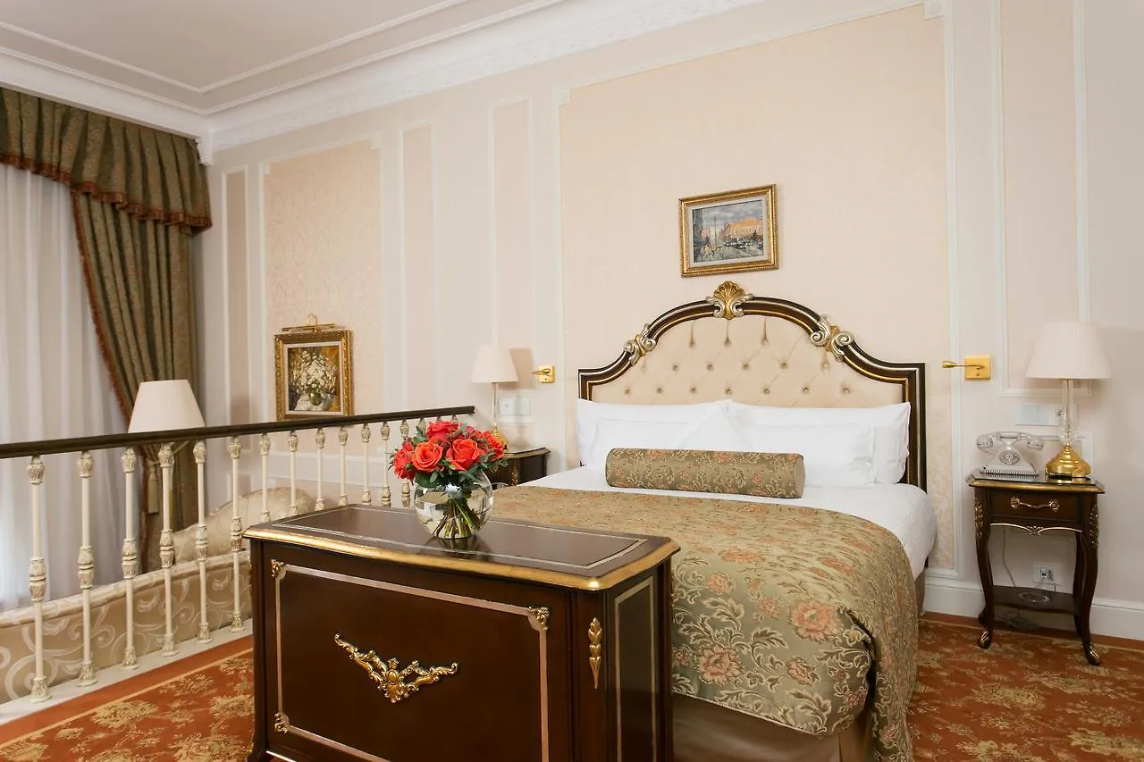 The State Hermitage Museum Official Hotel Saint Petersburg